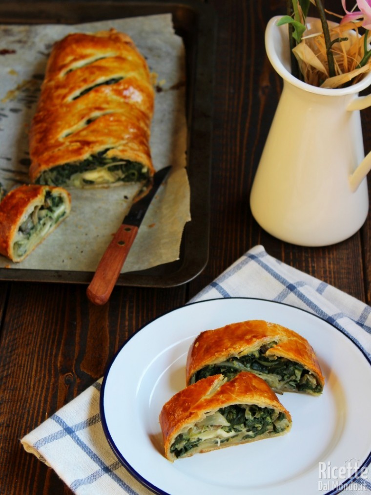 Come fare lo Strudel di bietola e scamorza