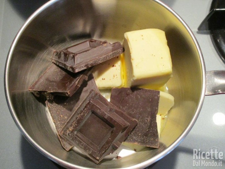 Salame al cioccolato senza uova 6