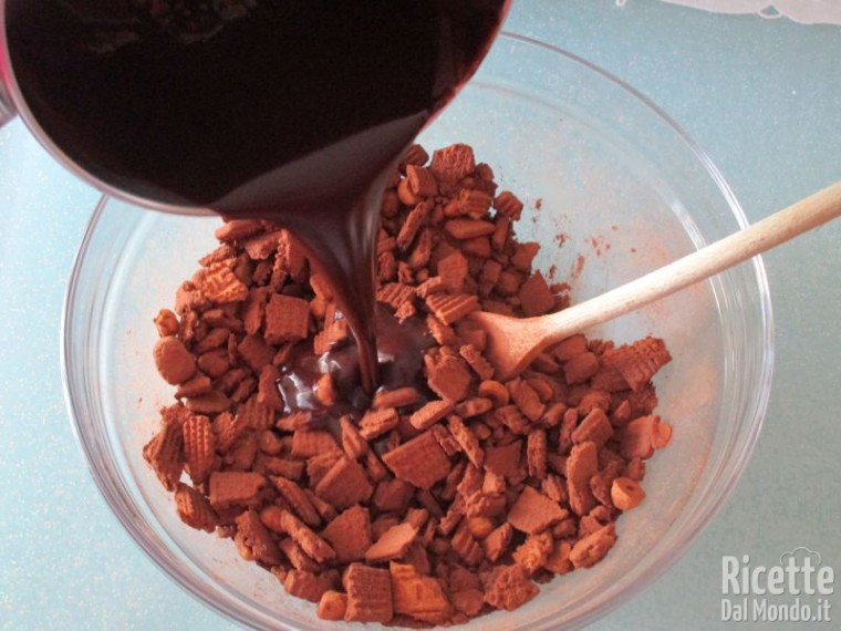 Salame di cioccolato senza uova 7