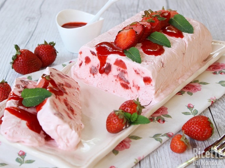 Ricetta semifreddo alle fragole