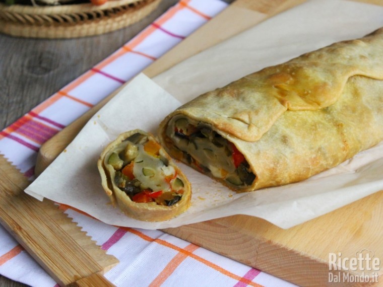 Strudel Di Verdure Con Pasta Matta Ricettedalmondo It