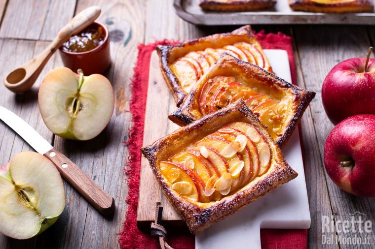 Ricetta Sfogliatine alle mele, semplici e deliziosi dolcetti
