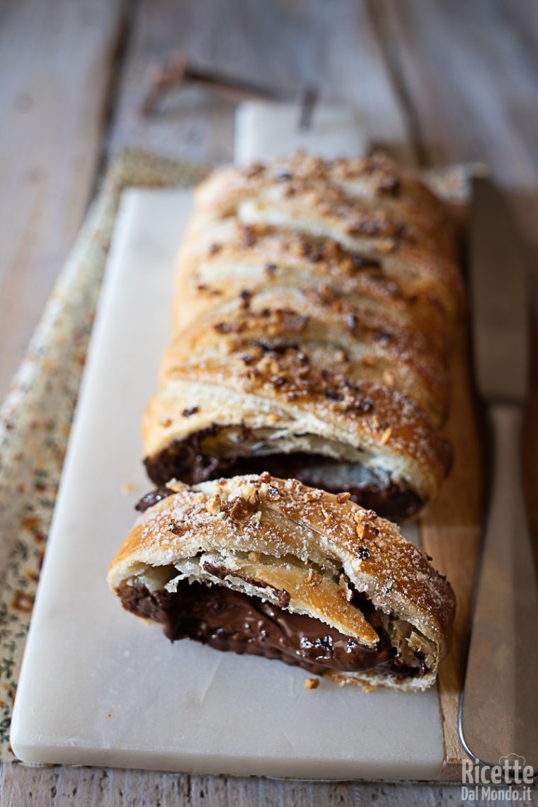 Ricetta sfoglia intrecciata al cioccolato