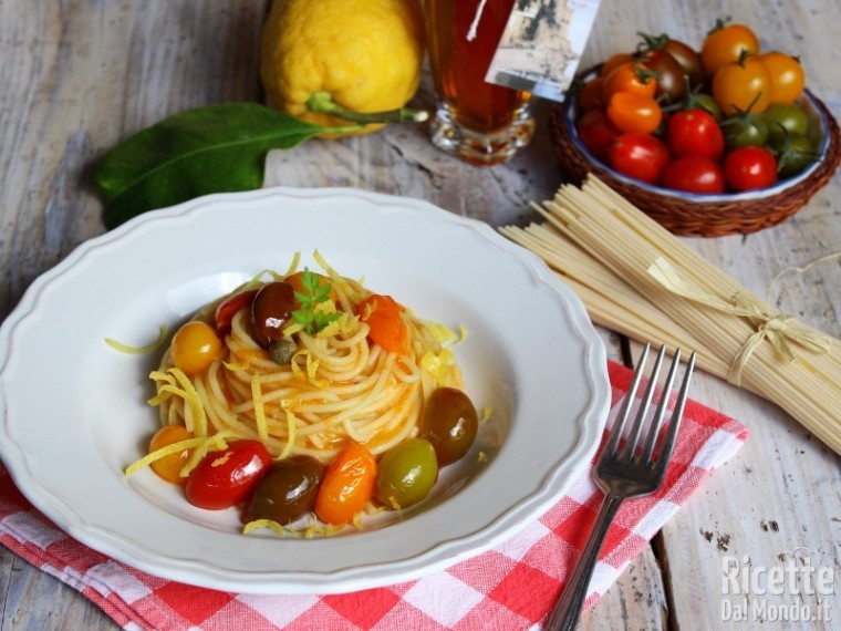 Ricetta Spaghetti con colatura di alici e pomodorini