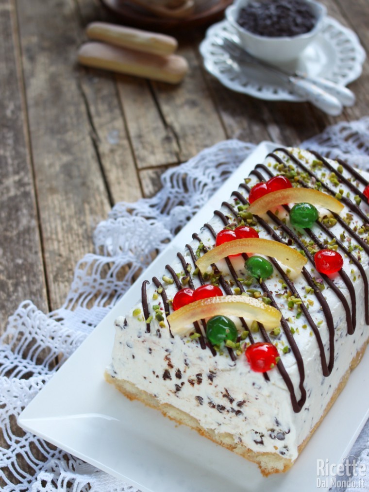 Come fare il semifreddo alla ricotta, gusto cassata siciliana