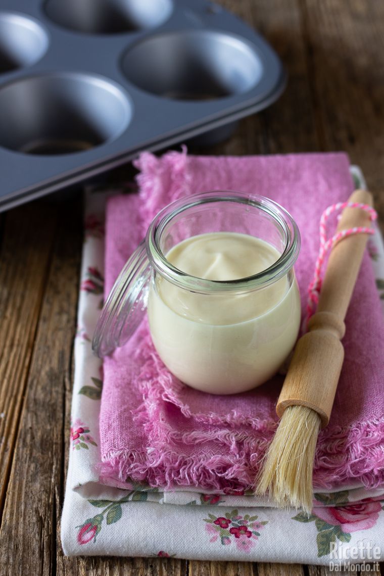 Staccante per teglie fatto in casa (La ricetta semplice e veloce!)