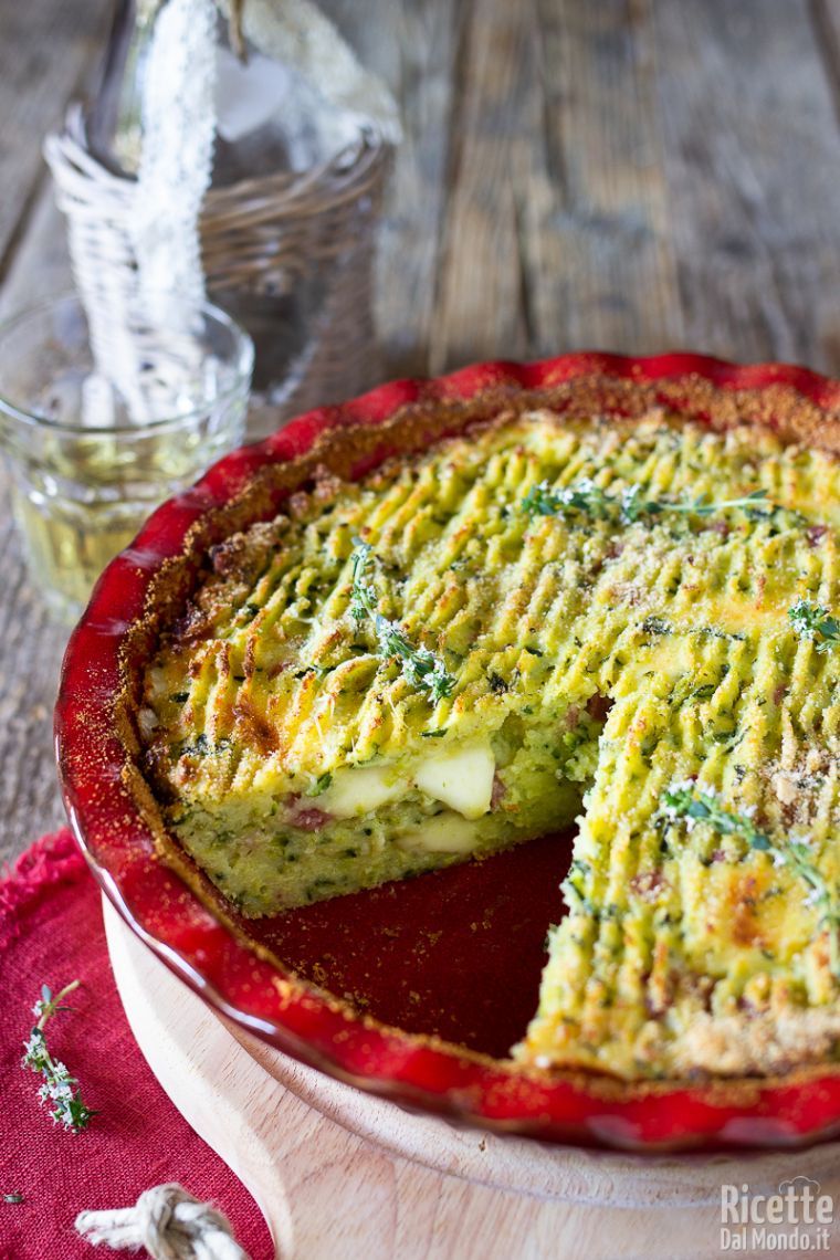 Come fare lo sformato di patate e zucchine