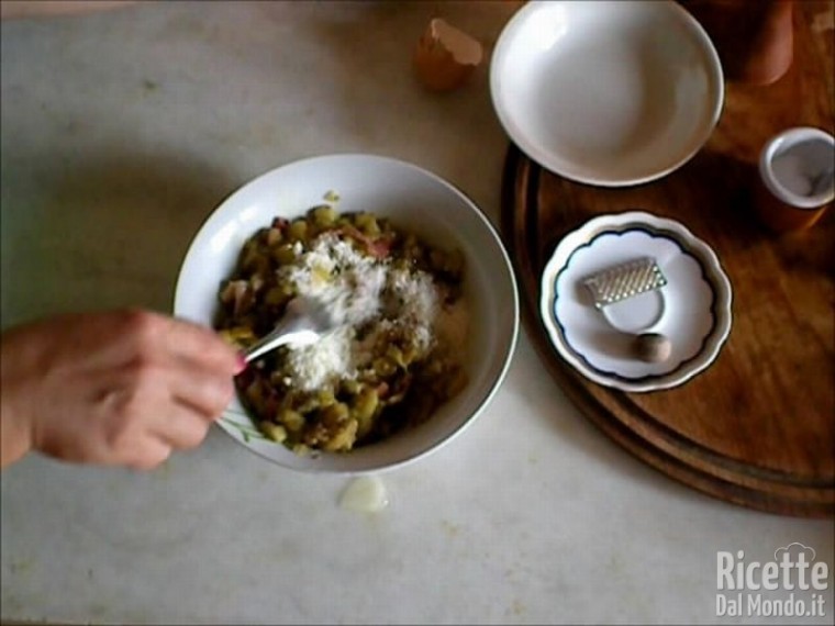 Torta Salata con Melanzane e Speck