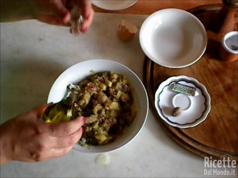 Torta Salata con Melanzane e Speck