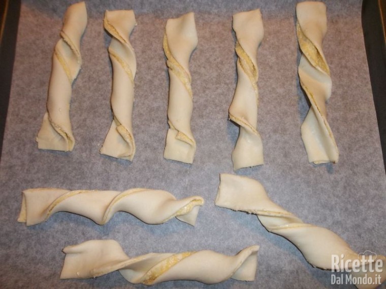 Torciglioni al Sesamo