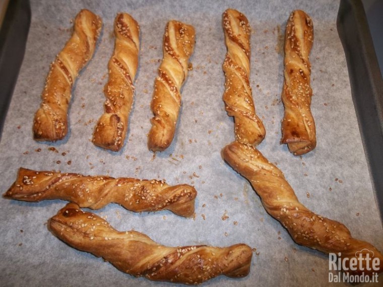 Torciglioni al Sesamo