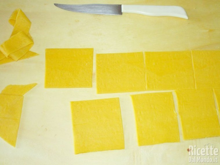 Tortelli con ripieno di cotechino e lenticchie 6