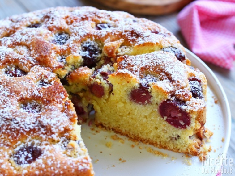 Ricetta torta di ciliegie sofficissima