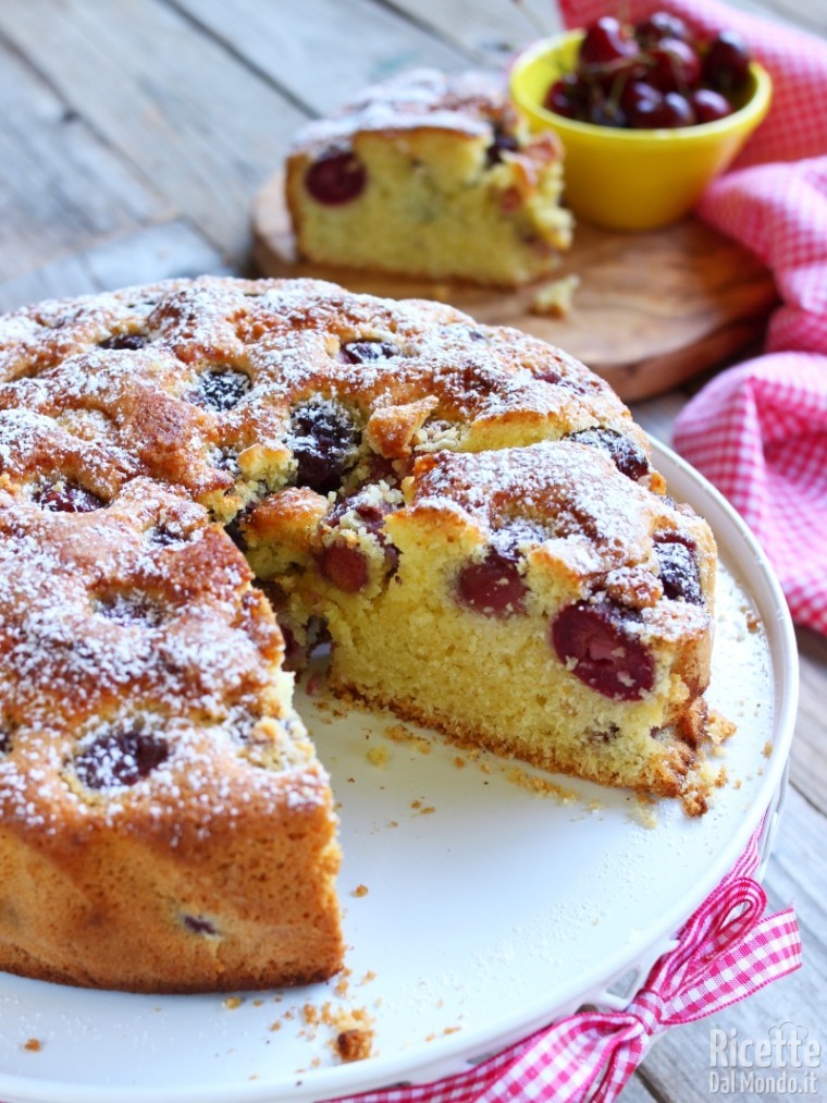 Torta Di Ciliegie Soffice Ricettedalmondo It