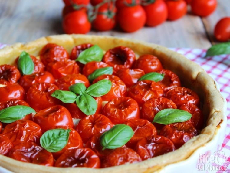 Torta salata con ricotta e pomodorini 9