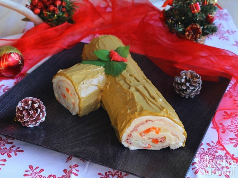 Ricetta Tronchetto Di Natale Salato.Tronchetto Di Natale Salato Ricettedalmondo It