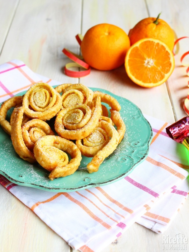 Come fare le tagliatelle dolci di carnevale
