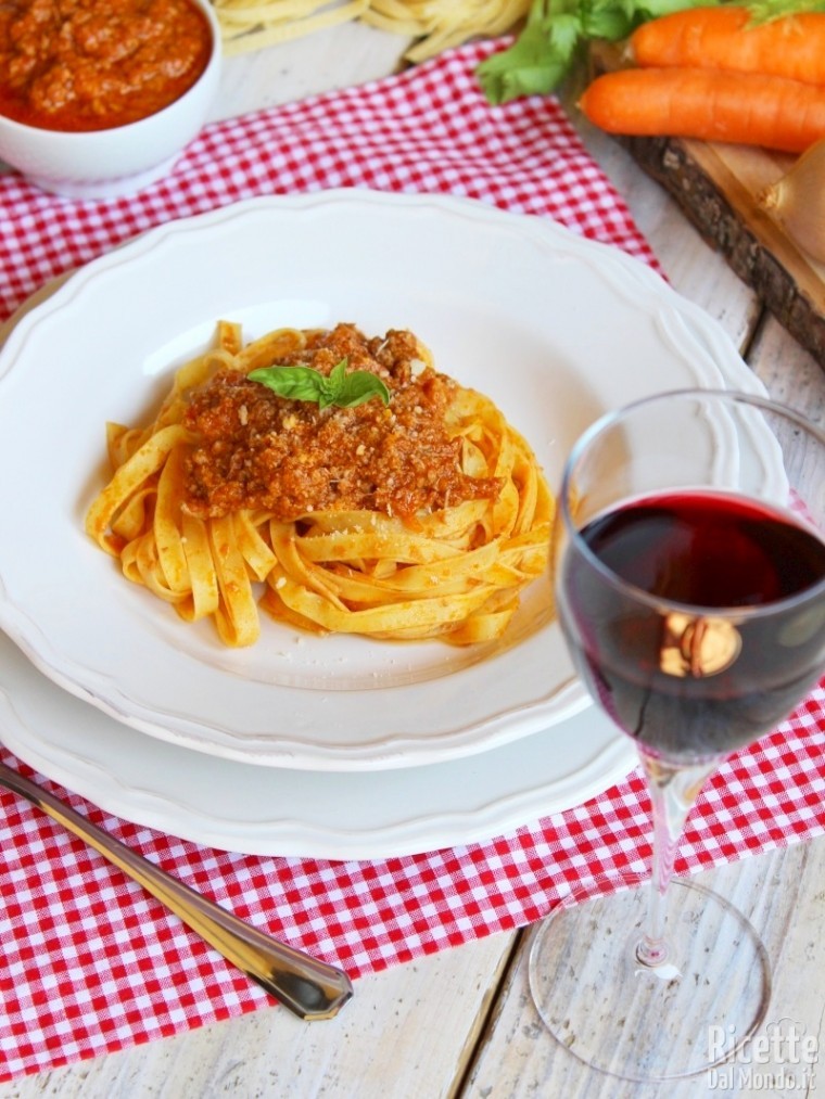 Come fare le tagliatelle alla bolognese Bimby