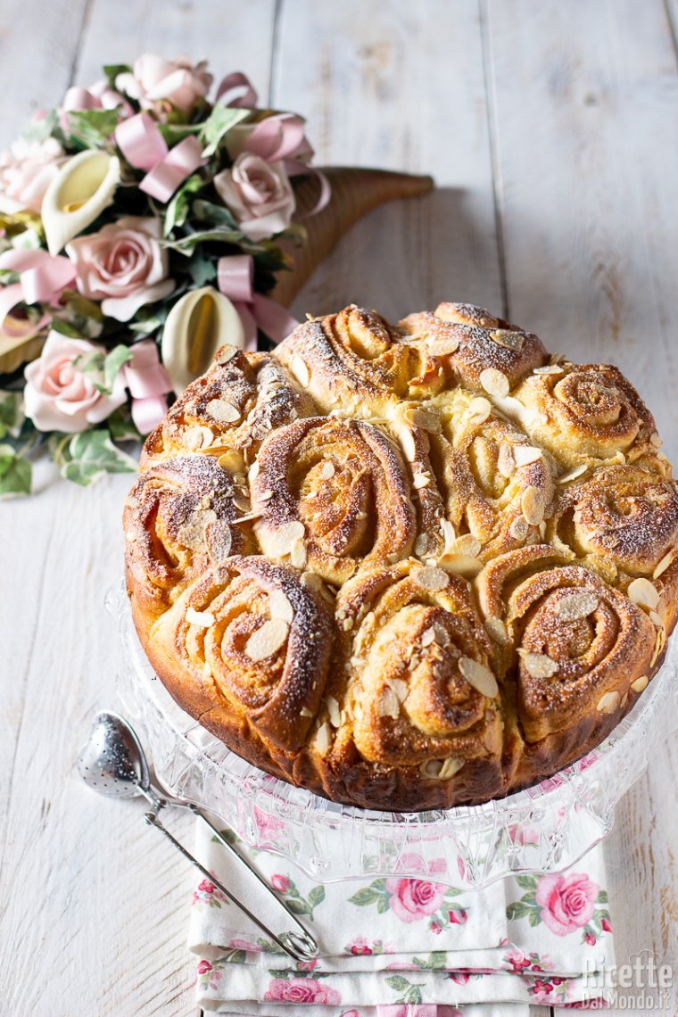 Ricetta torta delle rose bresciana