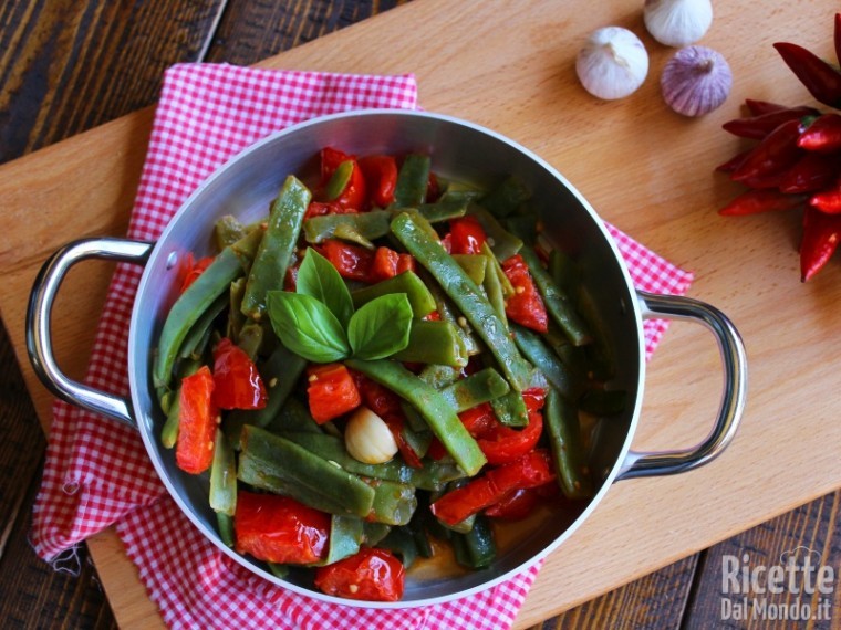 Taccole al pomodoro fresco