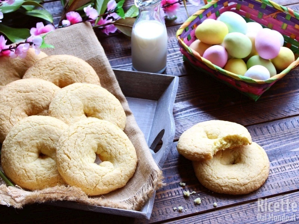 Ricetta Taralli dolci di Pasqua, semplici biscotti di pasta frolla