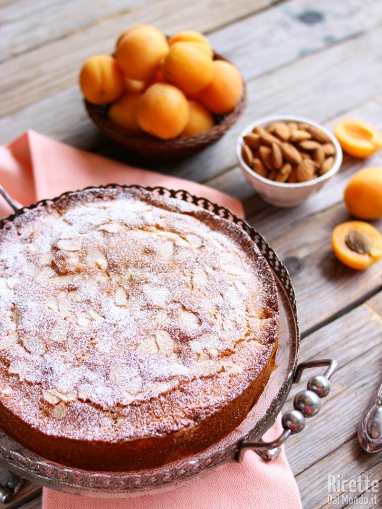 Come fare la torta di albicocche