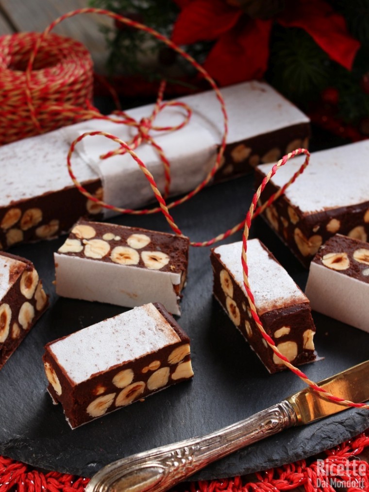Torrone morbido al cioccolato fatto in casa