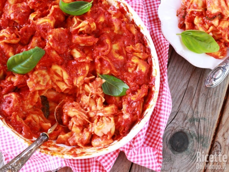 Ricetta tortellini al forno