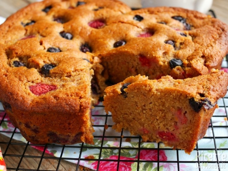 Ricetta torta vegana ai frutti di bosco
