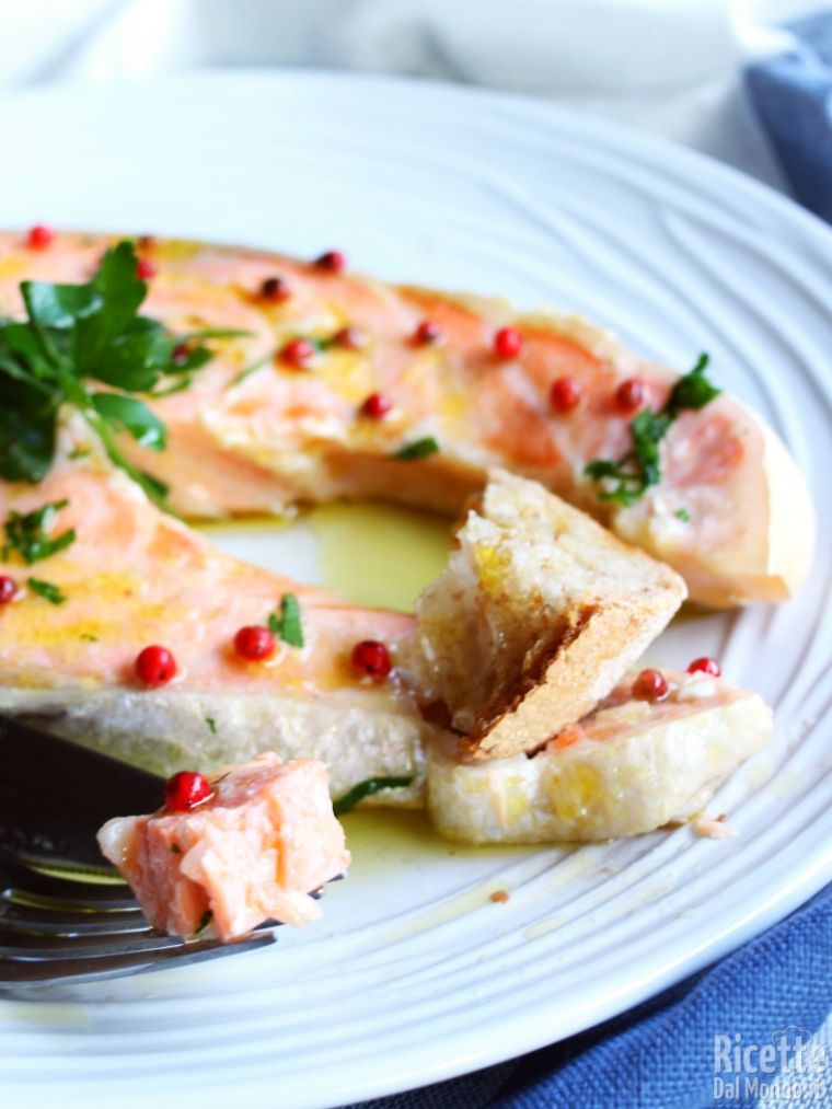 Salmone morbidissimo in padella