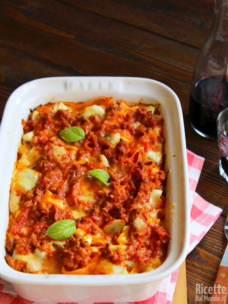 Ricetta delle tagliatelle al forno