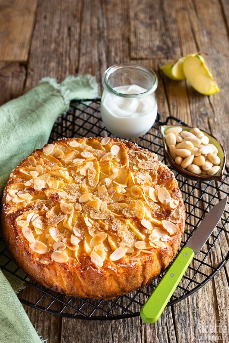 Ricetta torta di mele e mandorle
