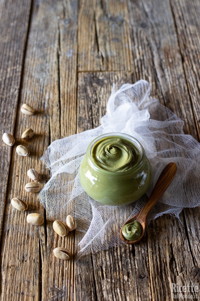 Crema di pistacchio spalmabile per dolci