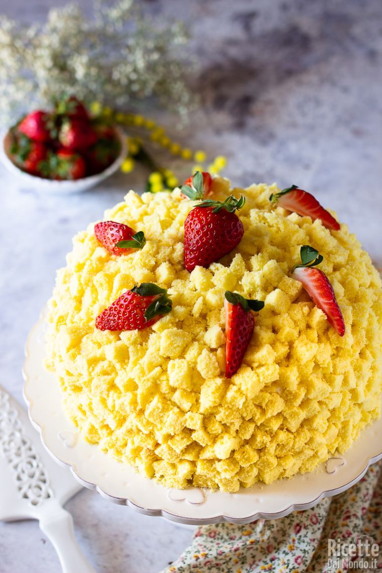 Ricetta torta mimosa alle fragole