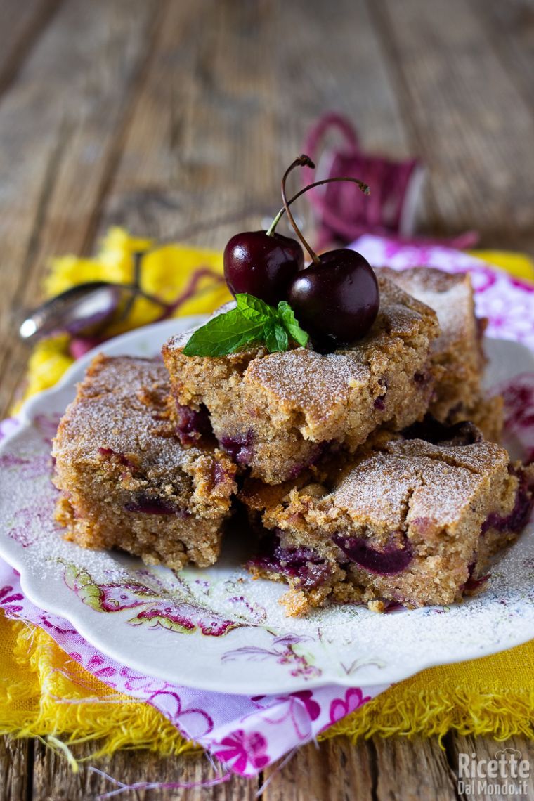 Ricetta torta di ciliegie vegana