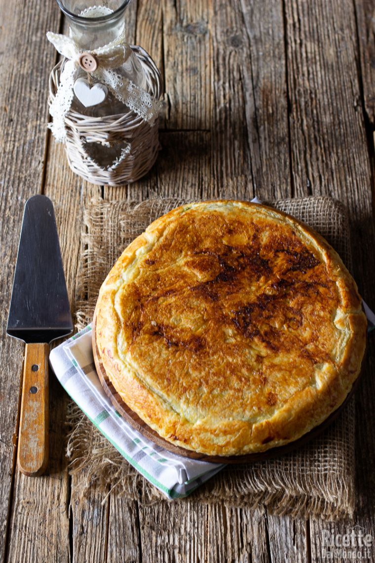 Ricetta torta salata di sfoglia in padella