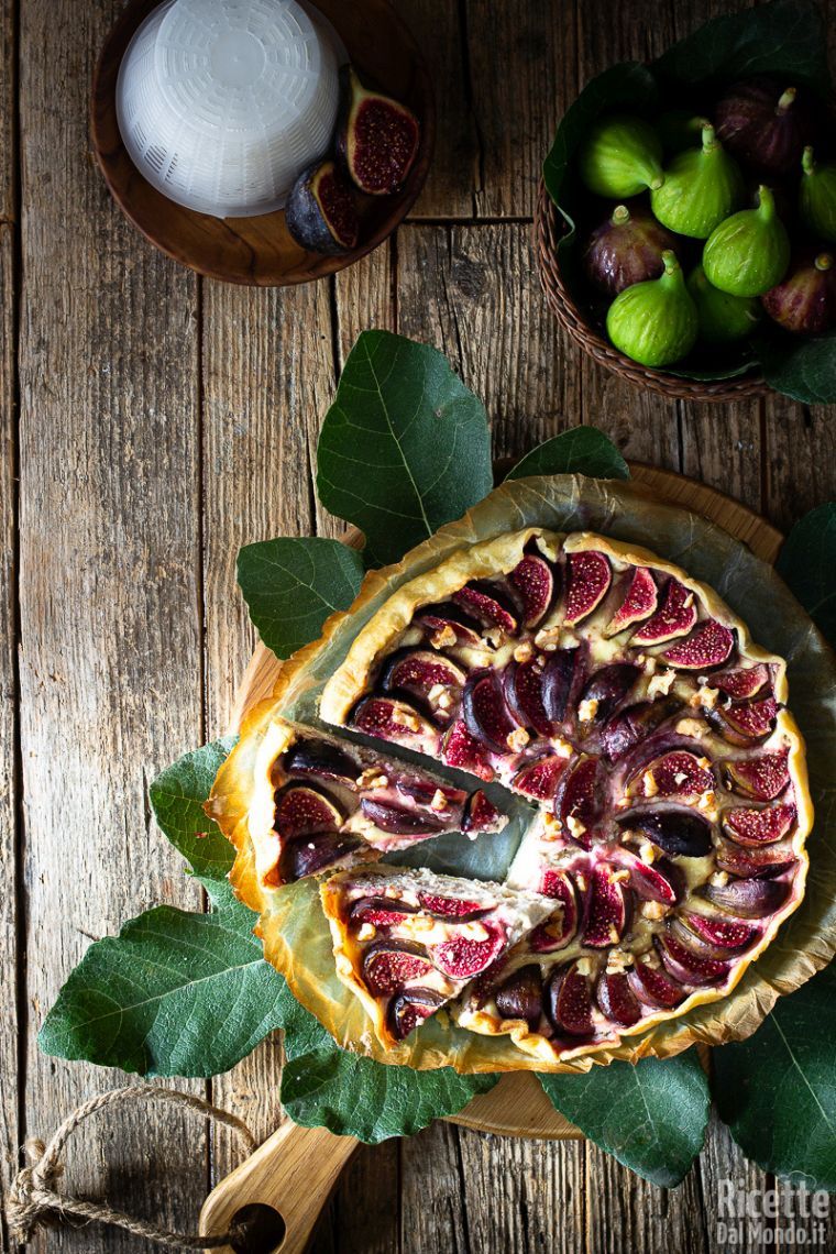 Crostata torta salata ricotta e fichi e noci