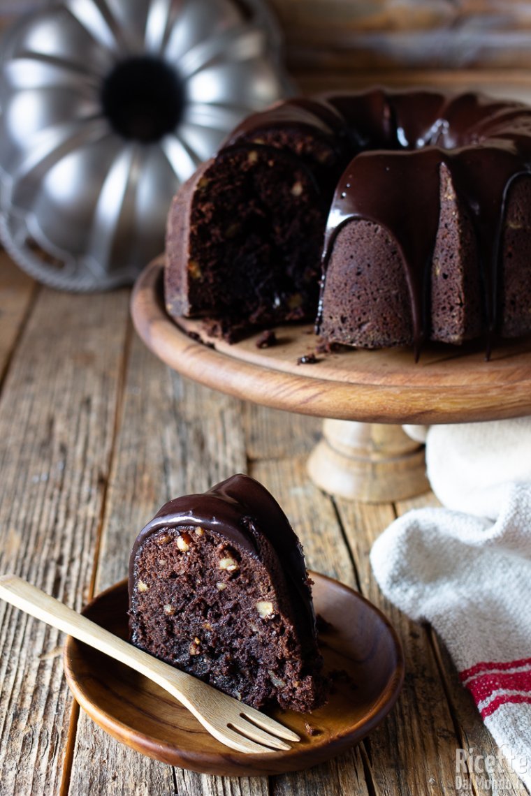 Tunnel of fudge cake di Ella Helfrich