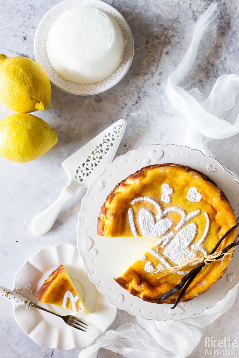 Come fare la torta di ricotta cremosa