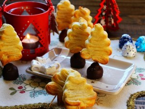 Ricetta Alberi di Natale di pasta sfoglia dolci