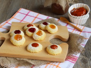 Ricetta Biscotti al Burro con Marmellata
