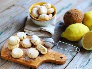 Ricetta Biscotti cocco e limone