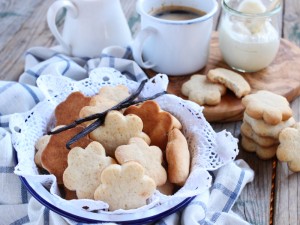 Biscotti alla panna senza uova