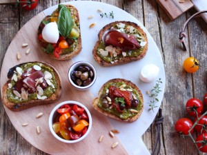 Ricetta Bruschette al pesto