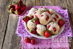 Ricetta Biscotti alle fragole morbidi 
