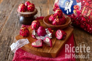 Ricetta Amore e Passione è il motto di Dolce e Gabbana per i nuovi Baci Perugina rossi!