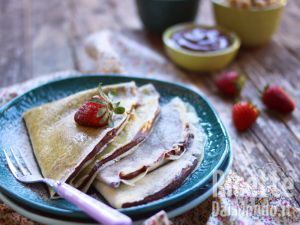 Crepes alla Nutella, la ricetta per farle perfette in pochi minuti.