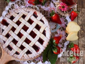 Ricetta Crostata di marmellata di fragole, morbida e friabile