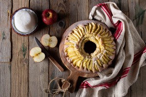 Ricetta Ciambella con ricotta, mele e miele