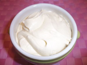 Ricetta Crema alla Vaniglia senza uova